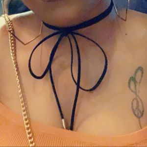 Black Tie Chocker